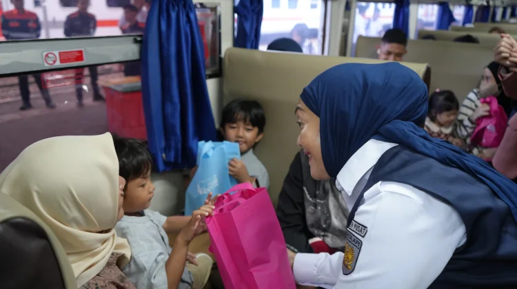 Ribuan Anak Belajar Dunia Kereta Api lewat Edutrain