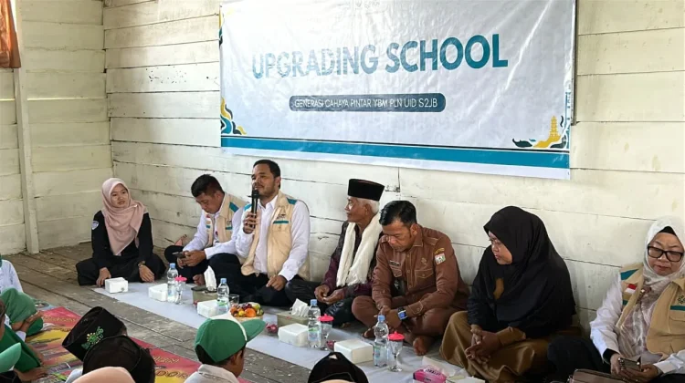 GENCAR YBM PLN Sulap Sekolah Banyuasin Lebih Nyaman dan Sehat