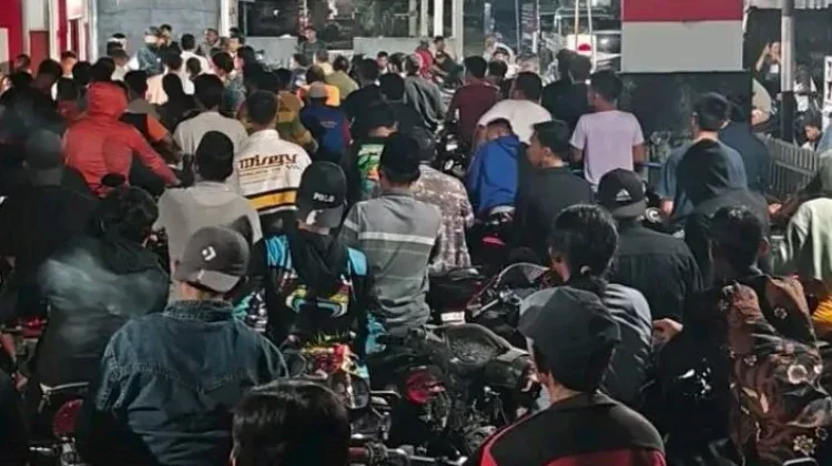 Bupati OKUT Lakukan Koordinasi Intensif Minta Tambahan Pasokan BBM