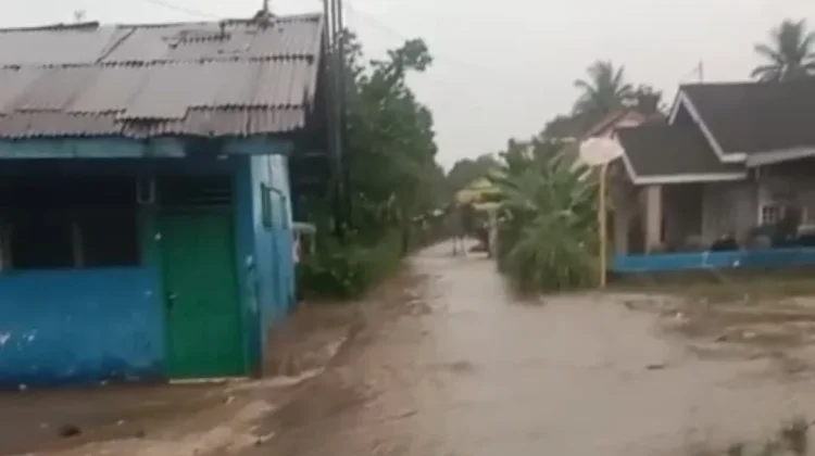 Drainase Buruk Sebabkan Banjir di Sukajadi