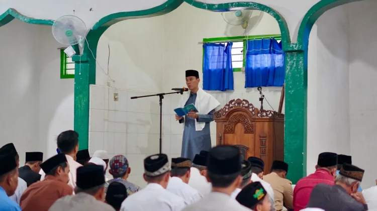 Muchendi Ajak Warga Desa Muara Burnai Perkuat Semangat Pengorbanan