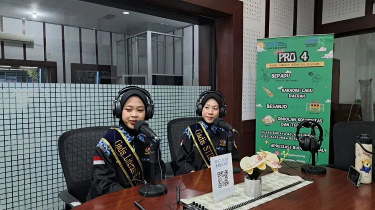 BGK STIE APRIN Bangun Generasi Percaya Diri