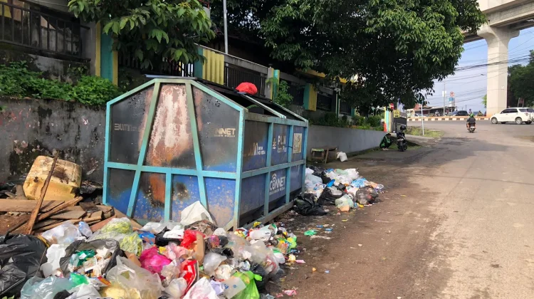 DLHK Catat 177 Titik Rawan Sampah di Kota Palembang