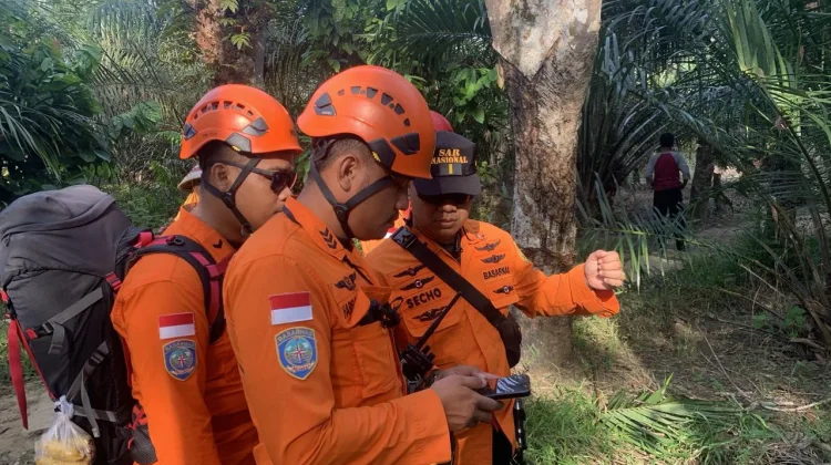 Tim SAR Musi Rawas Sisir Kebun Cari Lansia 80 Tahun yang Hilang