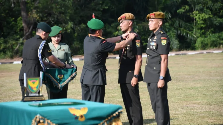 Sertijab Yonarmed 15/Cailendra, Pangdam II/Berikan Apresiasi Selama Masa Tugas