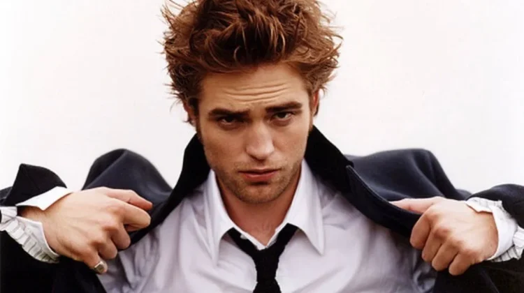 Syuting Batman, Robert Pattinson Urus Sekolah Anak