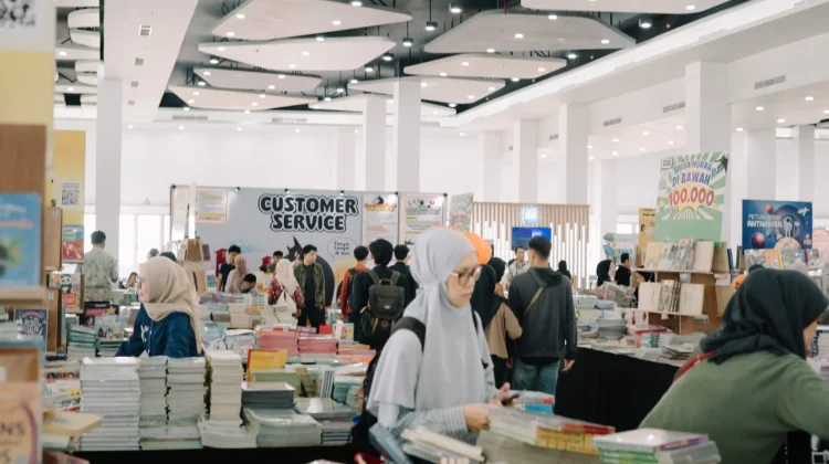 BBW Palembang Tebar Promo Akhir, Beli 4 Buku Gratis 5 Buku