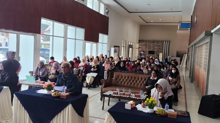 Enam Dekade Berkarya, Sanggar Sastra RRI Gelar Lomba Baca Puisi