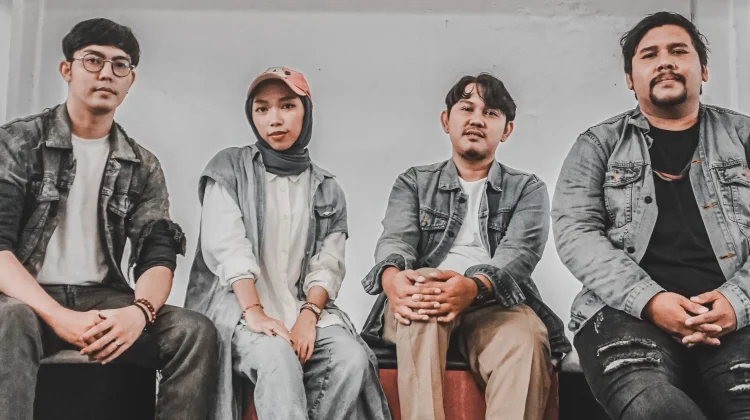 Salsa and Jeans Perkenalkan Musik Urban Pop