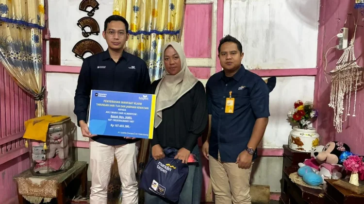 TASPEN Palembang Serahkan Santunan kepada Ahli Waris Mgs. Jamil