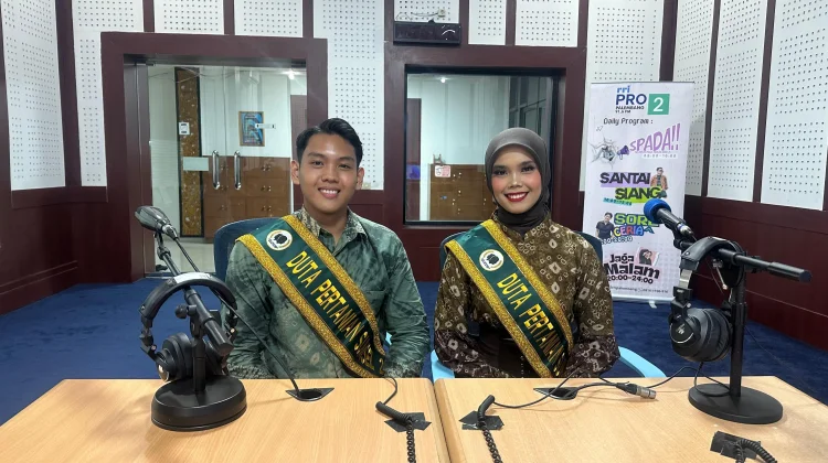 Duta Pertanian Sumsel Ajak Muda Turun ke Sawah