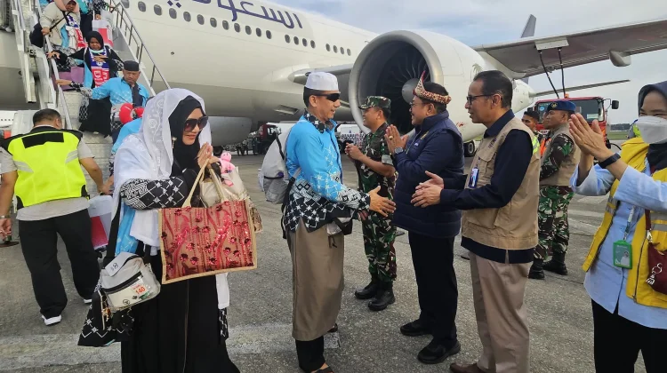 Bandara Internasional SMB II Resmi Menutup Rangkaian Debarkasi Haji