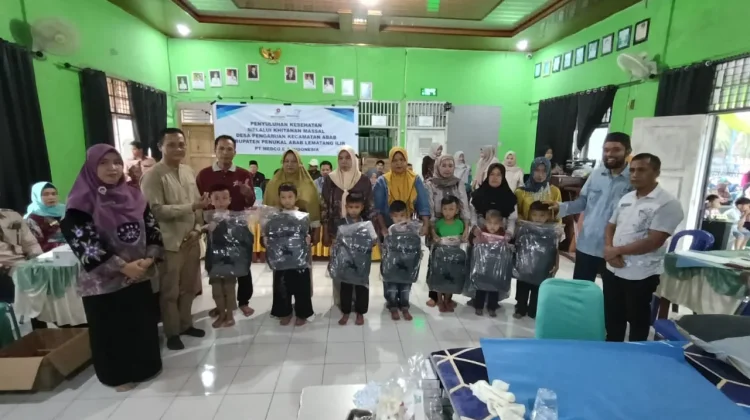 Peduli Kesehatan Masyarakat, Medco E&P Gelar Khitanan Massal di Desa Pengabuan