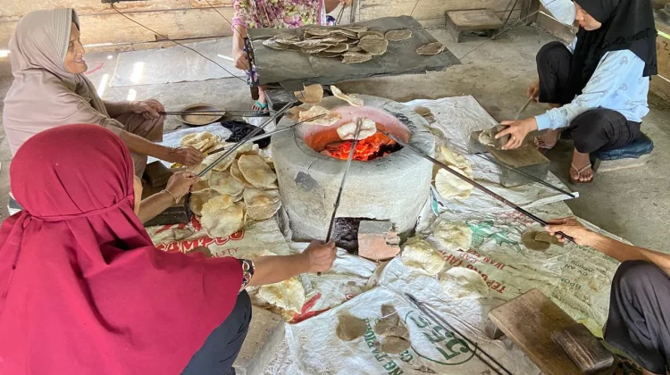 UMKM Kemplang Rumahan Pakjo Satu Dekade Lestarikan Kuliner Khas Palembang