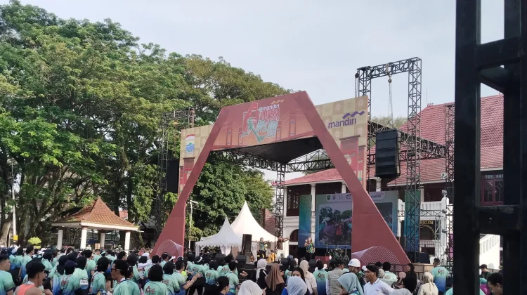 Mandiri Ampera Tourism Run Dongkrak Wisata dan Ekonomi Palembang