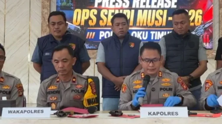 Miliki Senpi Rakitan, Tiga Warga OKU Timur Ditangkap