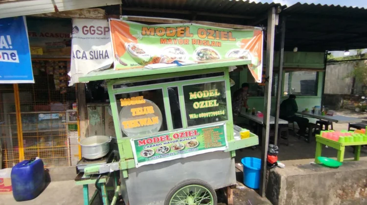 Model Gandum Renyah Jadi Pilihan Kuliner Favorit di Palembang
