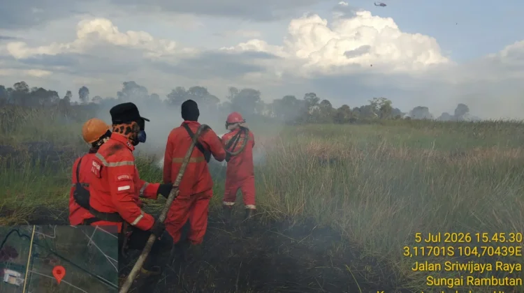 Tim Gabungan Padamkan Karhutla Seluas Lima Hektare di Ogan Ilir