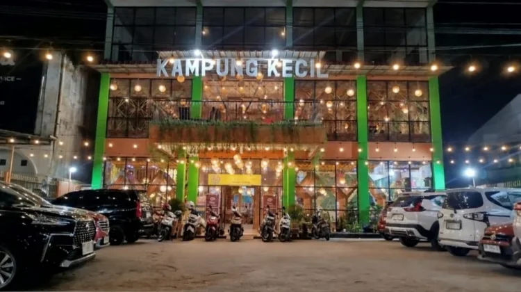Kampung Kecil Jadi Destinasi Kuliner Favorit Keluarga di Palembang