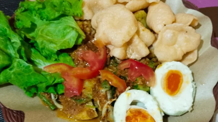 Sajian Gado gado yang Lezat dan Kaya Nutrisi