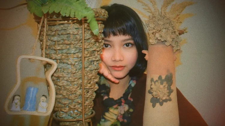 Ratih Putria Rilis Single Baru Bertajuk Melangkahlah Perlahan