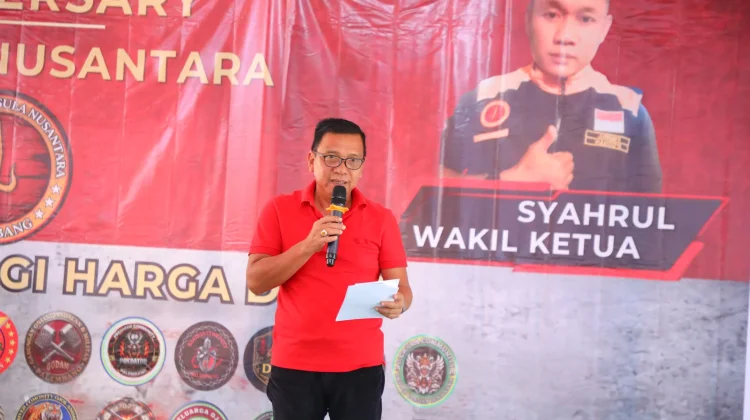Khitanan Massal Warnai HUT Pertama Paguyuban Trisula