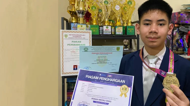 Konsisten Belajar, Rayza Siswa SMP Muhammadiyah Palembang Raih Prestasi Nasional