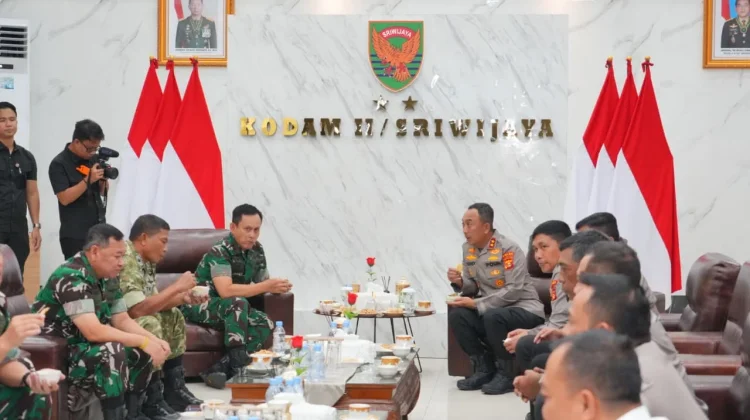 Kapolda Sumsel dan Pangdam II/Sriwijaya Perkuat Sinergi Jaga Stabilitas Daerah