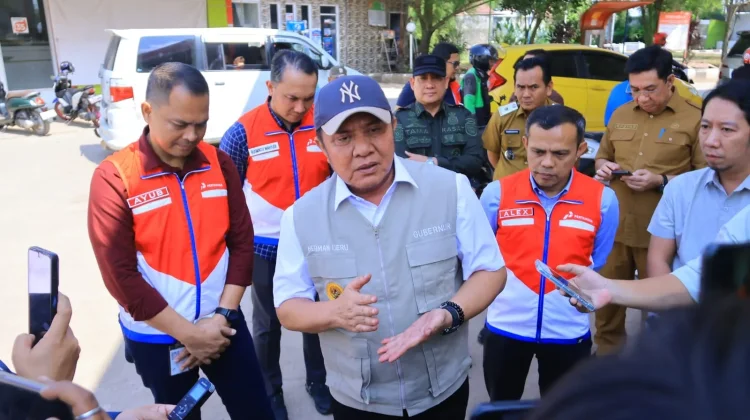 Gubernur Sumsel Herman Deru Cek Antrean Biosolar di Enam SPBU