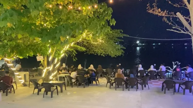 Pelataran Musi Tawarkan Wisata Kuliner dengan Panorama Sungai Musi