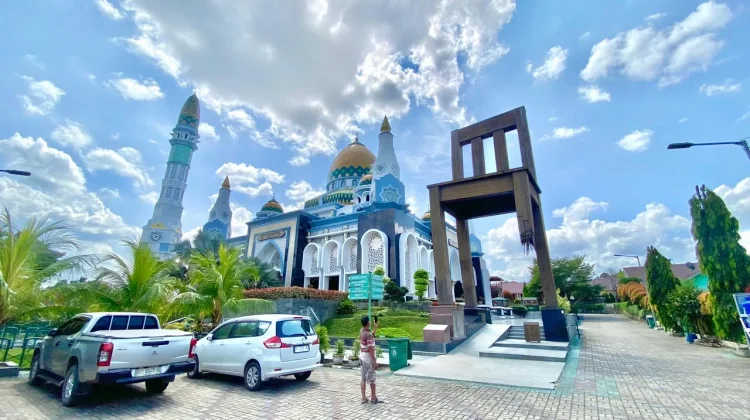 Masjid Kursi Patah di Muba, Magnet Wisata Religi