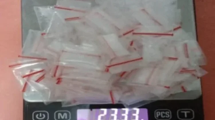 Polres Ogan Ilir Gagalkan Peredaran 50 Paket Sabu, Tiga Tersangka Diamankan