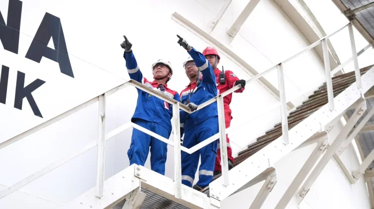 Komisaris Utama Pertamina Tinjau Keandalan Energi di Sumbagsel