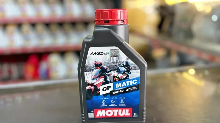 Bukan Satu Bulan Satu Kali, ternyata Ini Waktu Ideal Mengganti Oli Motor