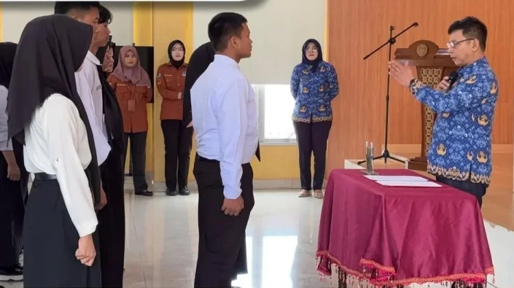 Wujudkan Kabupaten Layak Anak, Sekda Muratara Lantik Forum Anak