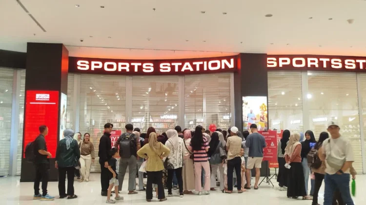 Promo Buy One Get One Sports Station Palembang Diserbu Pengunjung