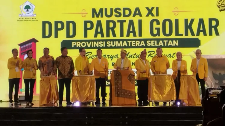 Bahlil Buka Musda Golkar Sumsel, Targetkan Kursi Naik di Pemilu