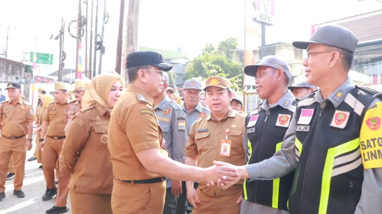 Pemkot Palembang Perkuat Kesiapsiagaan dengan Tim Linmas Darurat Bencana