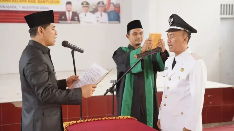 Khoirul Efendi Dilantik Jadi Pj Kades Persiapan Kenten Jaya