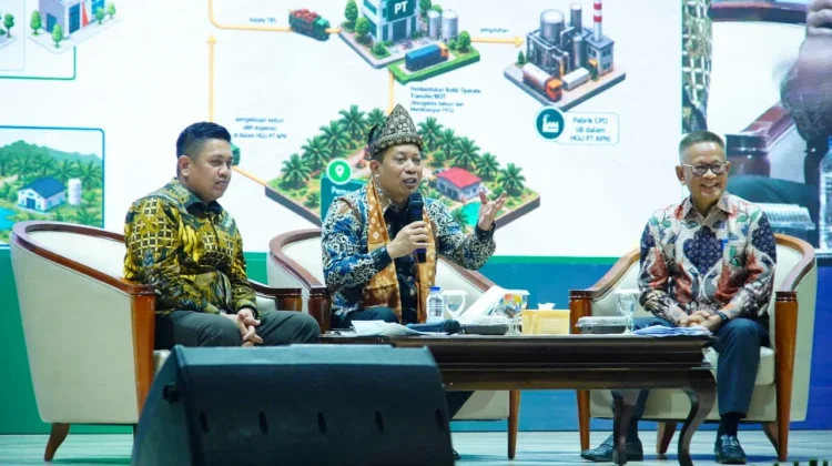Menteri Koperasi Dorong Hilirisasi Sawit Berbasis Koperasi