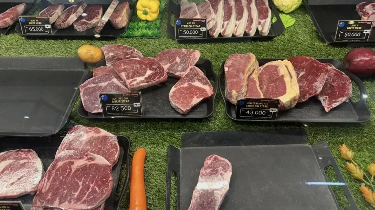 Tips Memilih Daging Sapi untuk Steak