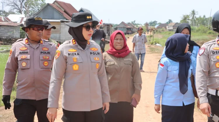 Kapolres Ogan Ilir Patroli Karhutla, Pastikan Lahan Bekas Terbakar Padam