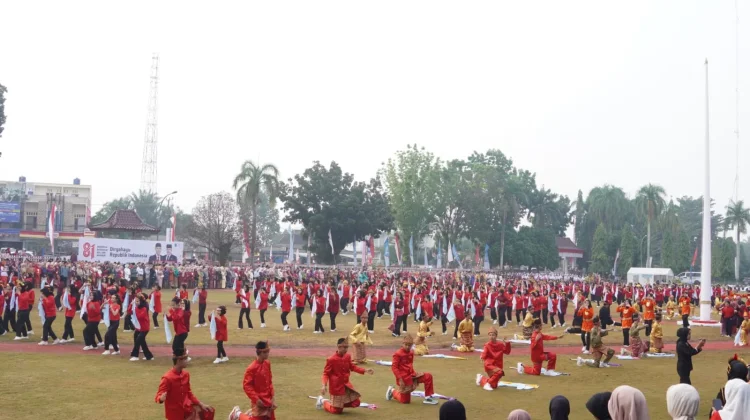 Tari Massal Harmony Nusantara Meriahkan HUT ke-81 RI di OKI