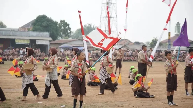 HUT Pramuka Talang Kelapa Tampilkan Tarian Kolosal