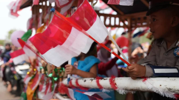 Semarak Kemerdekaan RI, Pawai Karnaval Banyuasin III Tampilkan Kreativitas 20 Tim