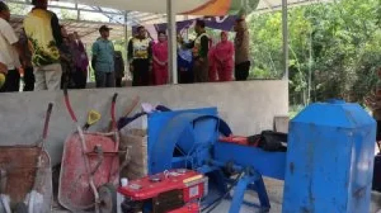 Polri Resmikan Mesin Pengering Jagung Lima Ton di OKU