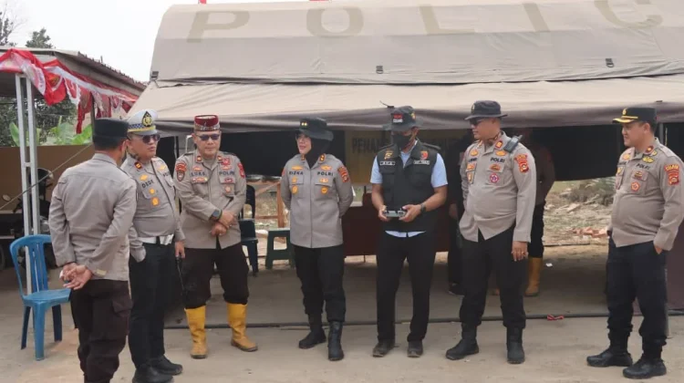 Polres Ogan Ilir Deteksi Dini Karhutla Lewat Patroli Drone