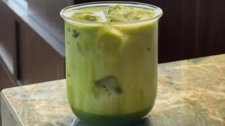 Mengapa Banyak Perempuan Memilih Matcha Dibanding Kopi? Ini Alasannya