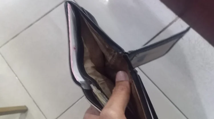 Atur Keuangan agar Gaji Tidak Habis Sebelum Akhir Bulan
