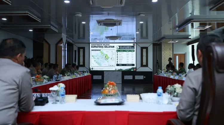 Cegah Karhutla, Kapolda Sumsel Tegaskan Pentingnya Edukasi & Pemulihan
